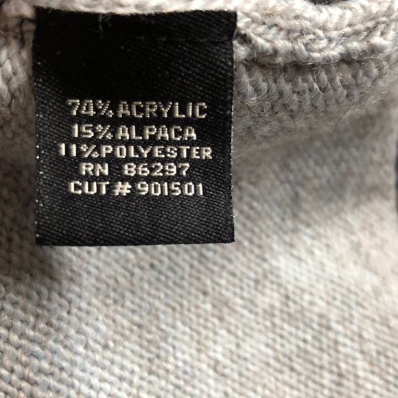 BCBG poncho - Picture 3 of 3